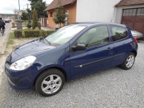 RENAULT CLIO 1.2i 16V