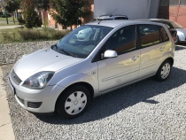 FORD FIESTA 1.4i