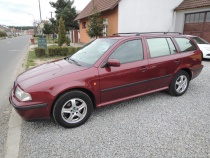 ŠKODA OCTAVIA 2.0i