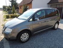 VW TOURAN 2.0 TDI