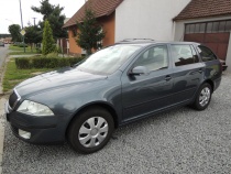 ŠKODA OCTAVIA 1.6 FSI