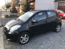 TOYOTA YARIS 1.3i