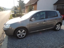 VW GOLF 5 2.0 TDI UNITED