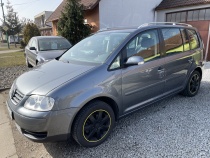 VW TOURAN 2.0 FSI