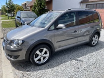 VW TOURAN CROSS 2.0 TDI