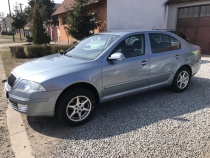 ŠKODA OCTAVIA 1.6 FSI