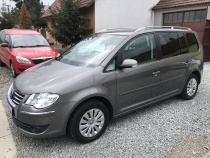 VW TOURAN 1.9 TDI DSG