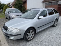 ŠKODA OCTAVIA II 1.6 FSI