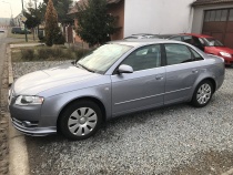 AUDI A4 2.0i