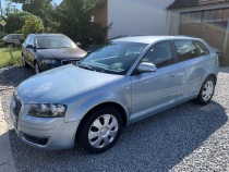 AUDI A3 1.6i